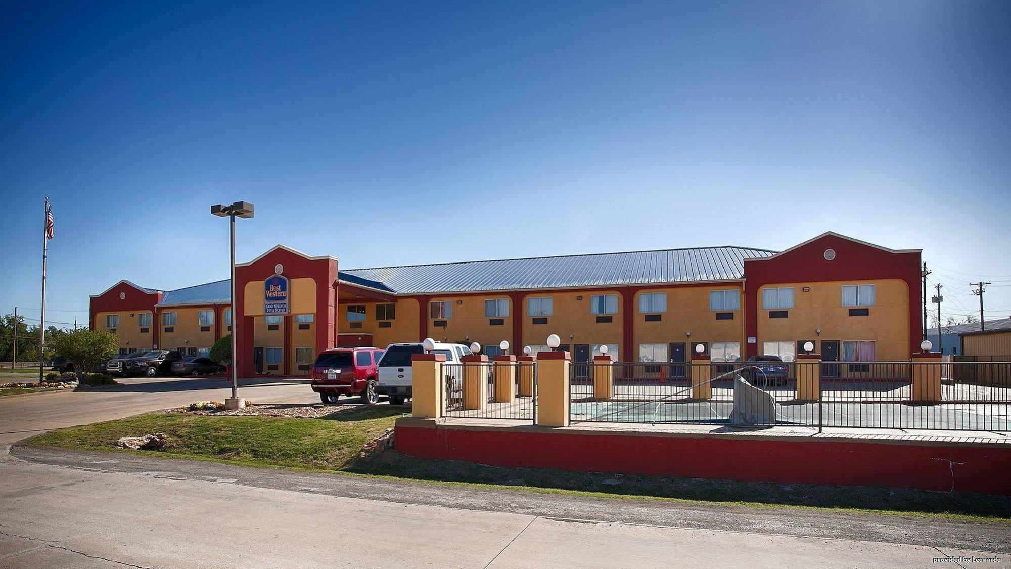 Magnuson Hotel Sand Springs - Tulsa West Exterior photo